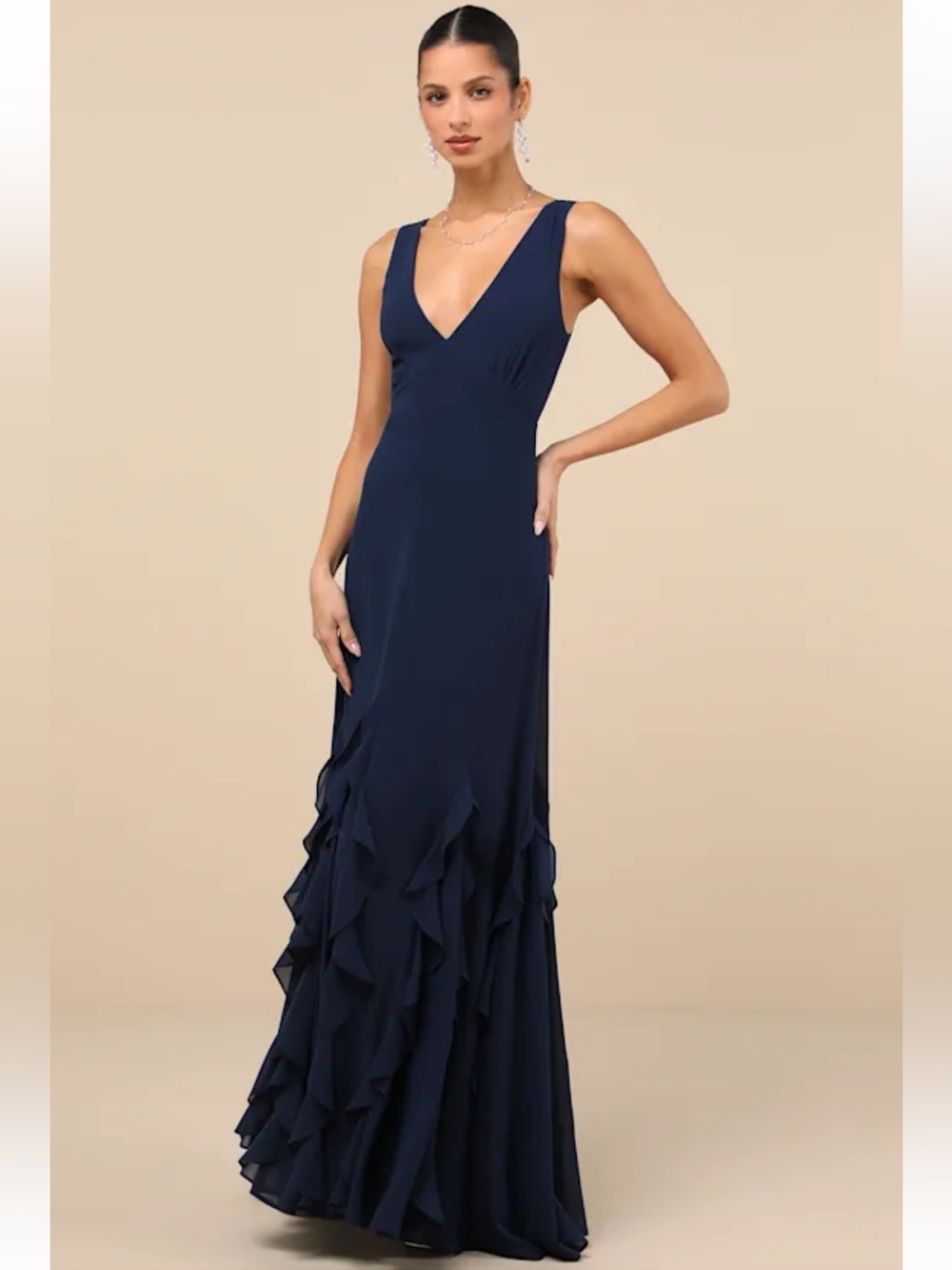 NWT! Lulu's Alorna Dark Navy Sleeveless Ruffled Maxi Dress. Womens large